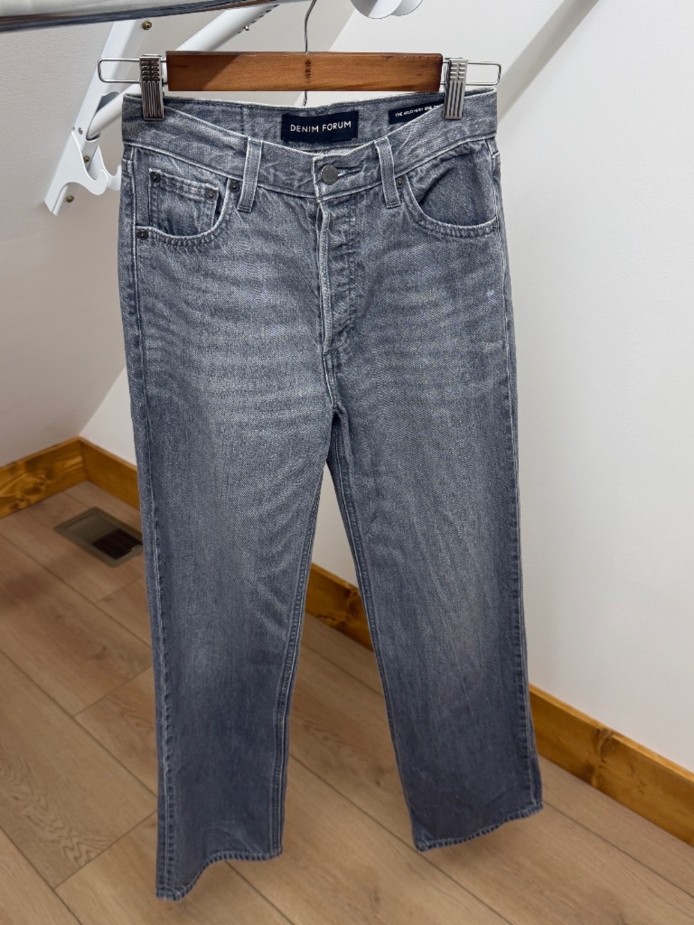 Denim Forum Arlo High Rise Straight 28L Womens 24 Waist Faded Black Denim Jean